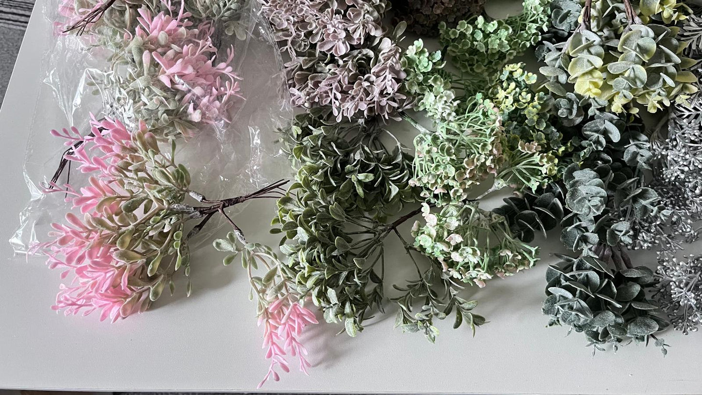 Stock clearance / 62 bunches / Brand new artificial leaves, wedding bouquet, flower arrangement