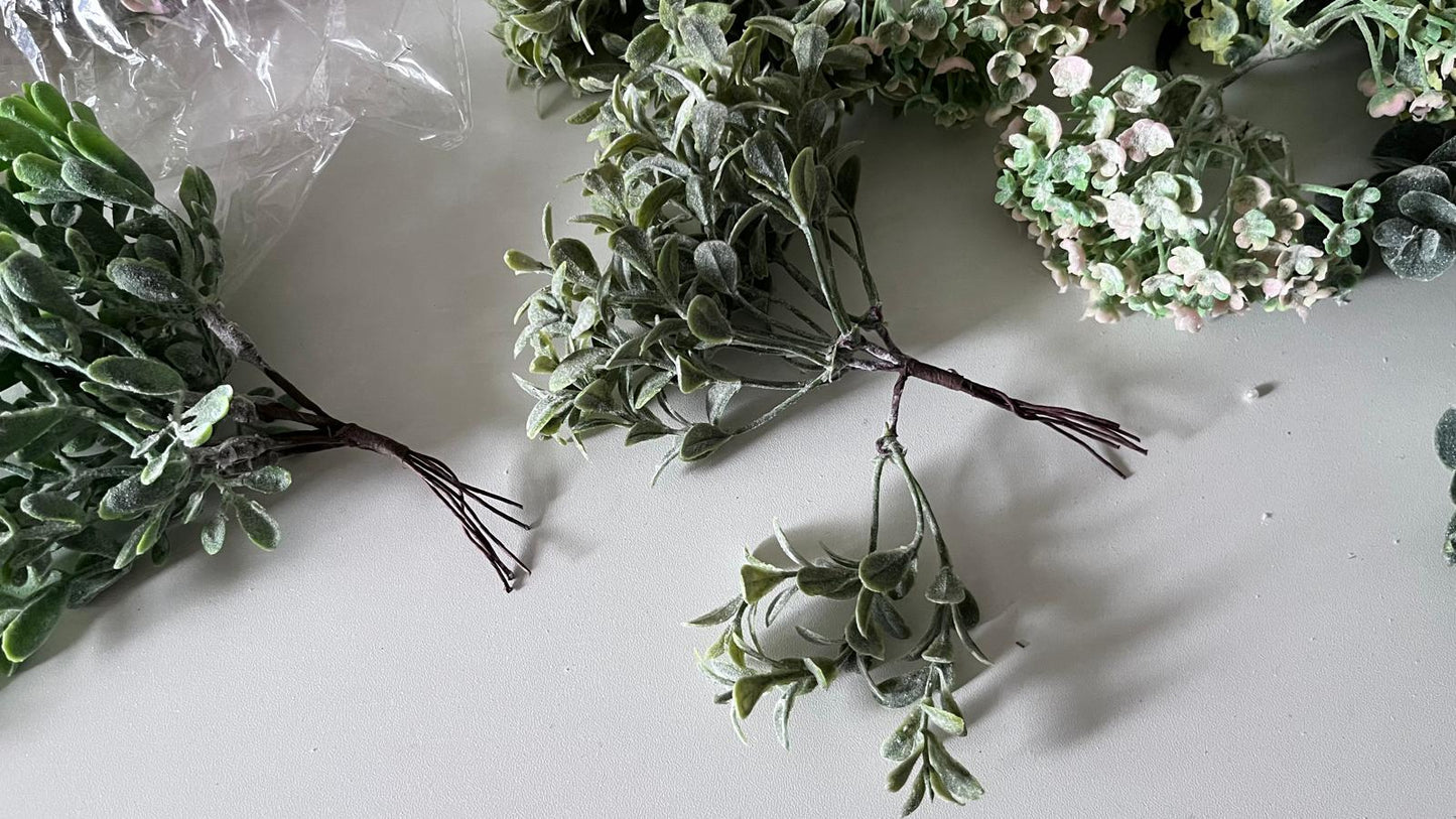 Stock clearance / 62 bunches / Brand new artificial leaves, wedding bouquet, flower arrangement