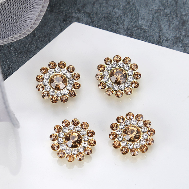 50 Pcs / 14mm / Gold Base Sew On Rhinestones  S15G