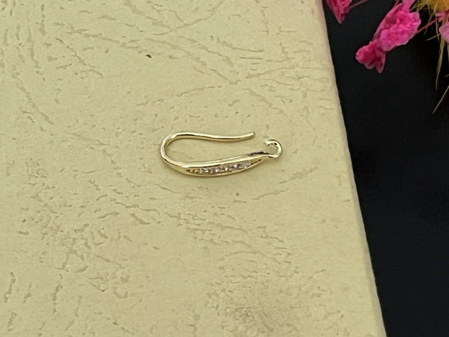 (EK111) 10 pcs / Gold Plated Earrings Hoop