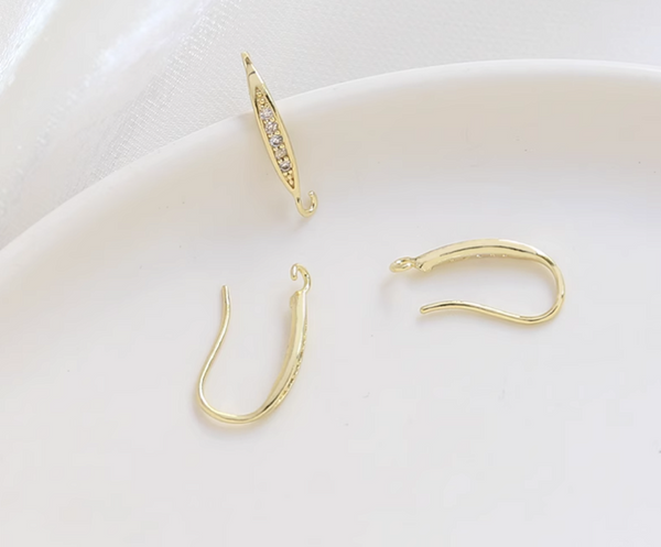 10 pcs / Gold Plated Earrings Hoop EK111