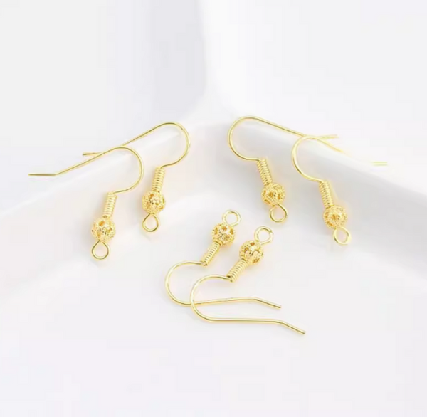 10 pcs /  Gold Plated / Earrings Hooks EK40