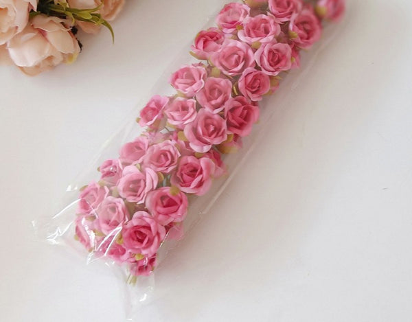 30 Pcs / 2.5cm / Mixed Lot Mini Artificial Flowers   SF001