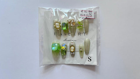 10 pcs / Press On Nails N011 (Size S)