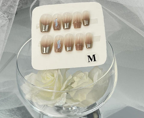 10 pcs / Press On Nails N022 (Size M)