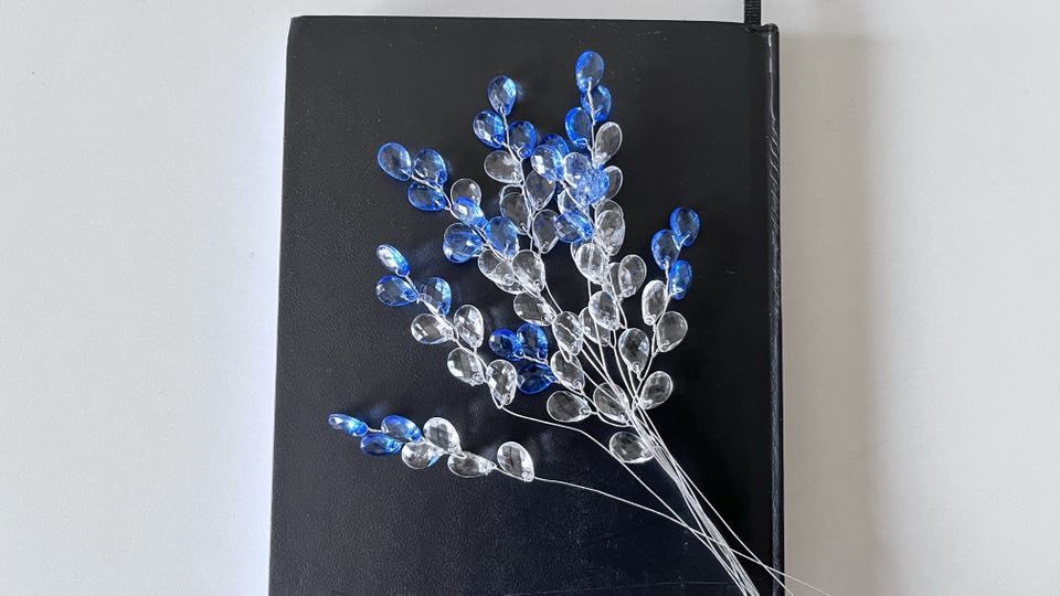 10 Stems / Acrylic Bead Leaf Spray  FS21S (MIXED + clear)