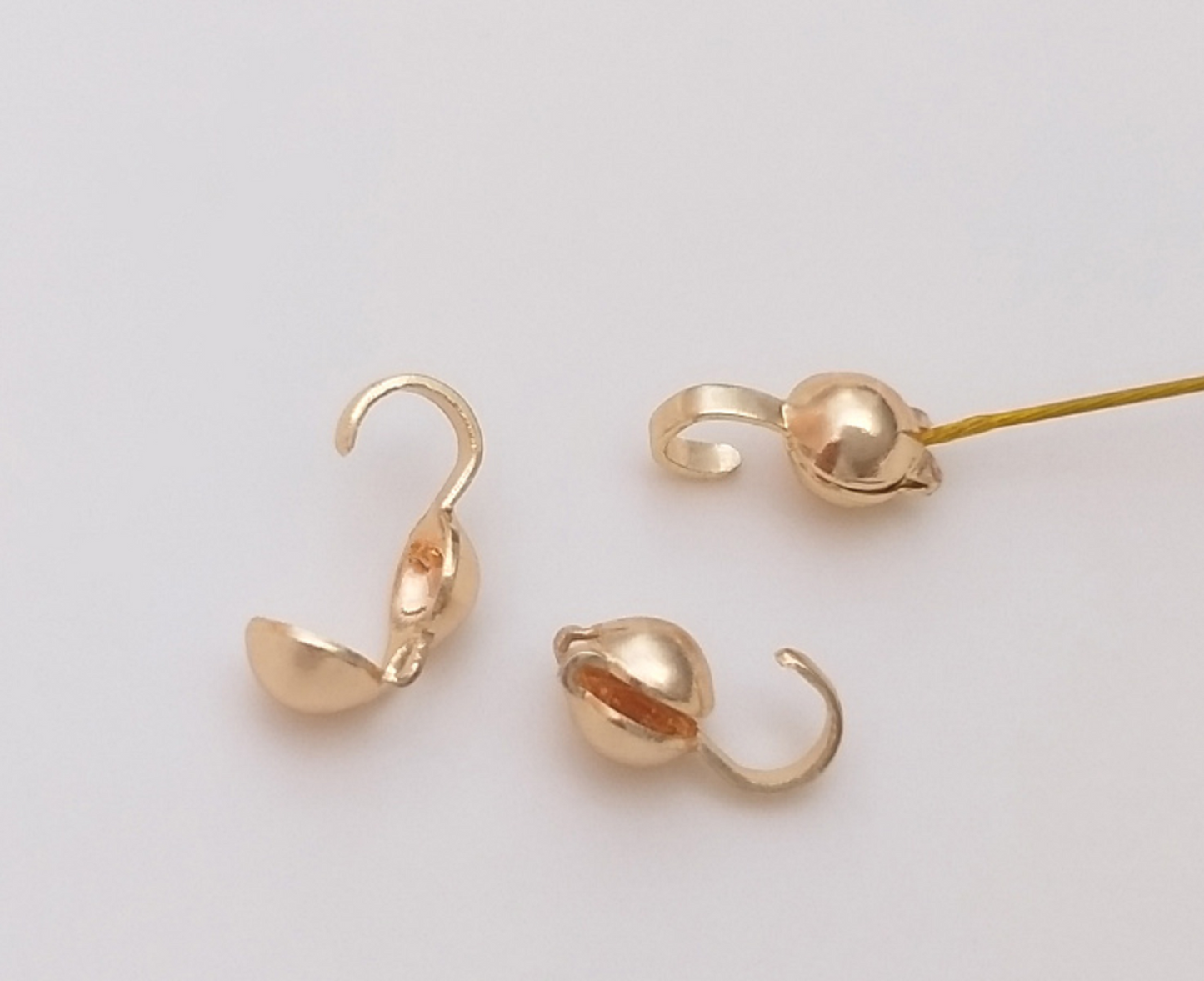 (EK002-5) 20 Pcs / 4mm x 3.5mm / Gold Plated Clamshell Calottes
