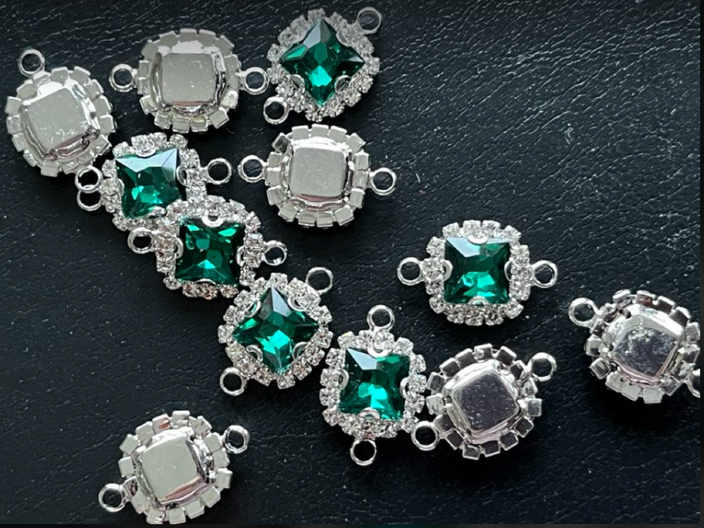 10 Pcs / 14mm Silver Base Double Loops Rhinestone Square Connector  C050S