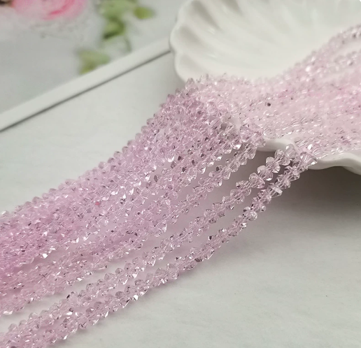 (Y231)  50 Pcs / 4mm / Quality Triangle Crystal Glass Beads, DIY Jewellery Making