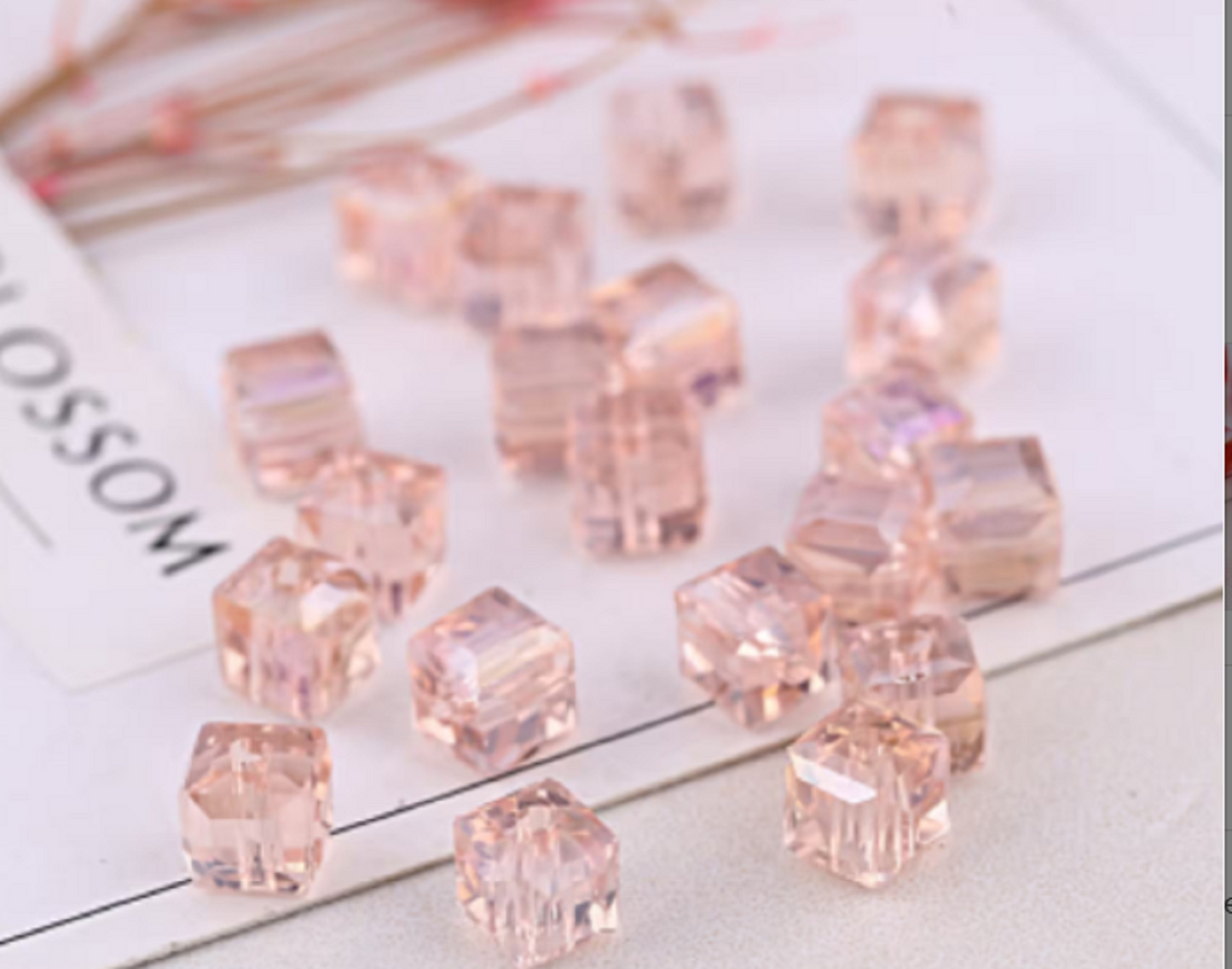 20 pcs / Square Cube Glass Beads   P01