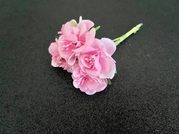 30 Pcs / 3cm / Mini Artificial Flowers   SF004