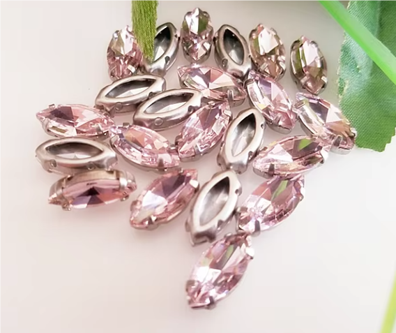 ( S61S)  20 pcs / 7 x 15mm / K9 Eye Horse Glass Sew On Rhinestones Silver with Claw, Crystal Stones Diamond For Wedding Dress Clothes
