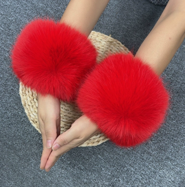 Faux Fur Wrist Cuffs, Fake Sleeve Cuffs, False Wrist Cuffs, Removable Wrist Cuffs SC701