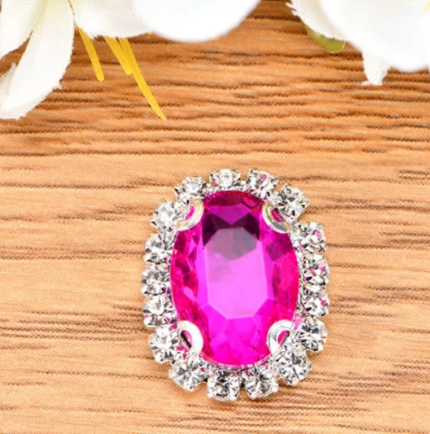 (S12G)  10 Pcs / 18 x 22mm / Gold Base Sew On Oval Crystal