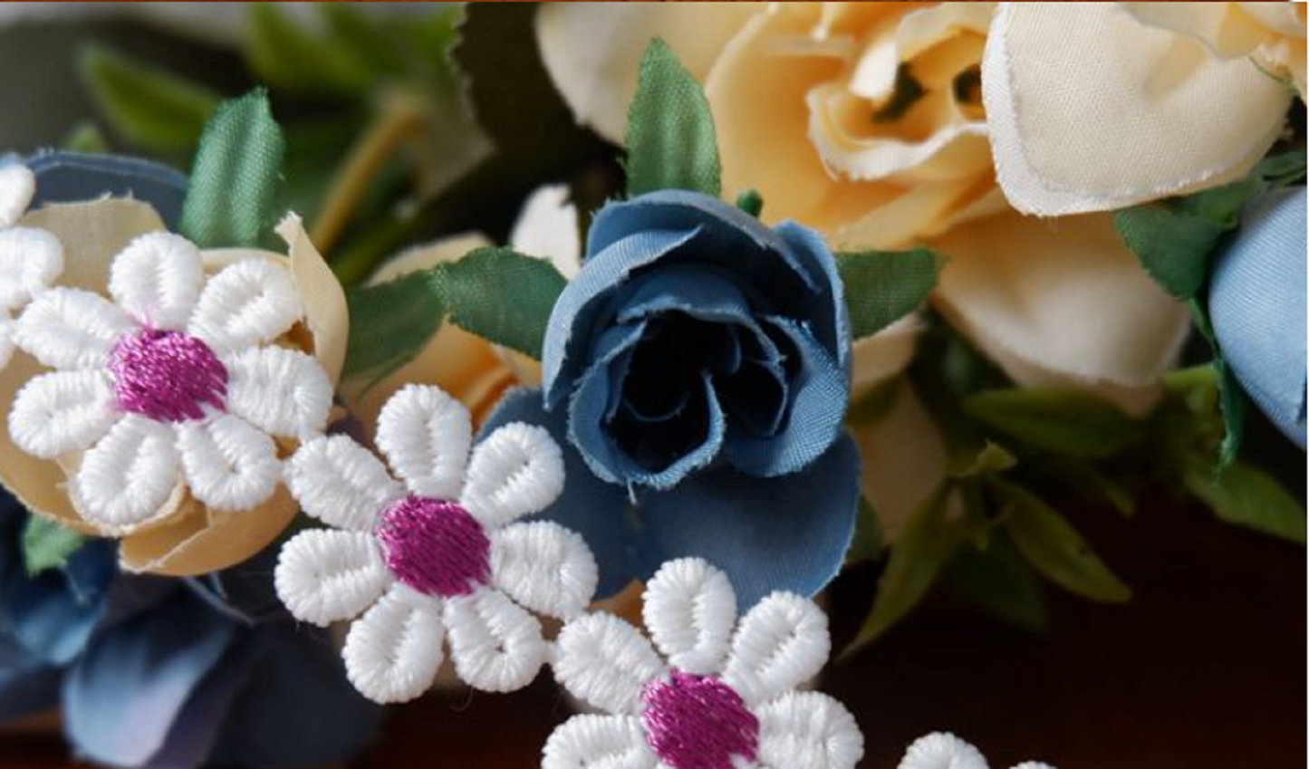 2 Meters / 2cm / Lace Trim  LF044
