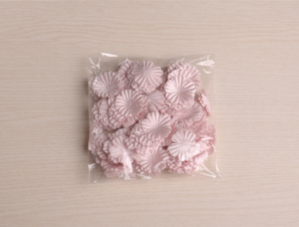 50 pcs / Pink / Organza, Silk / Flower Petals SF90