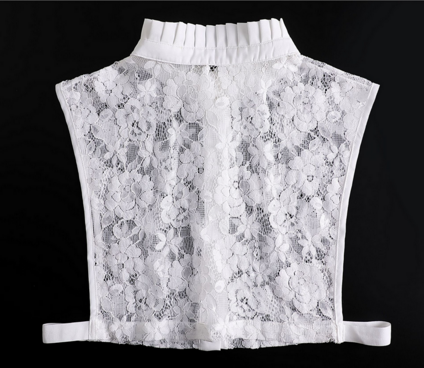 B633 / Off  White Lace Fake Collar, Removable Cuffs, False Collar, Removable Collar