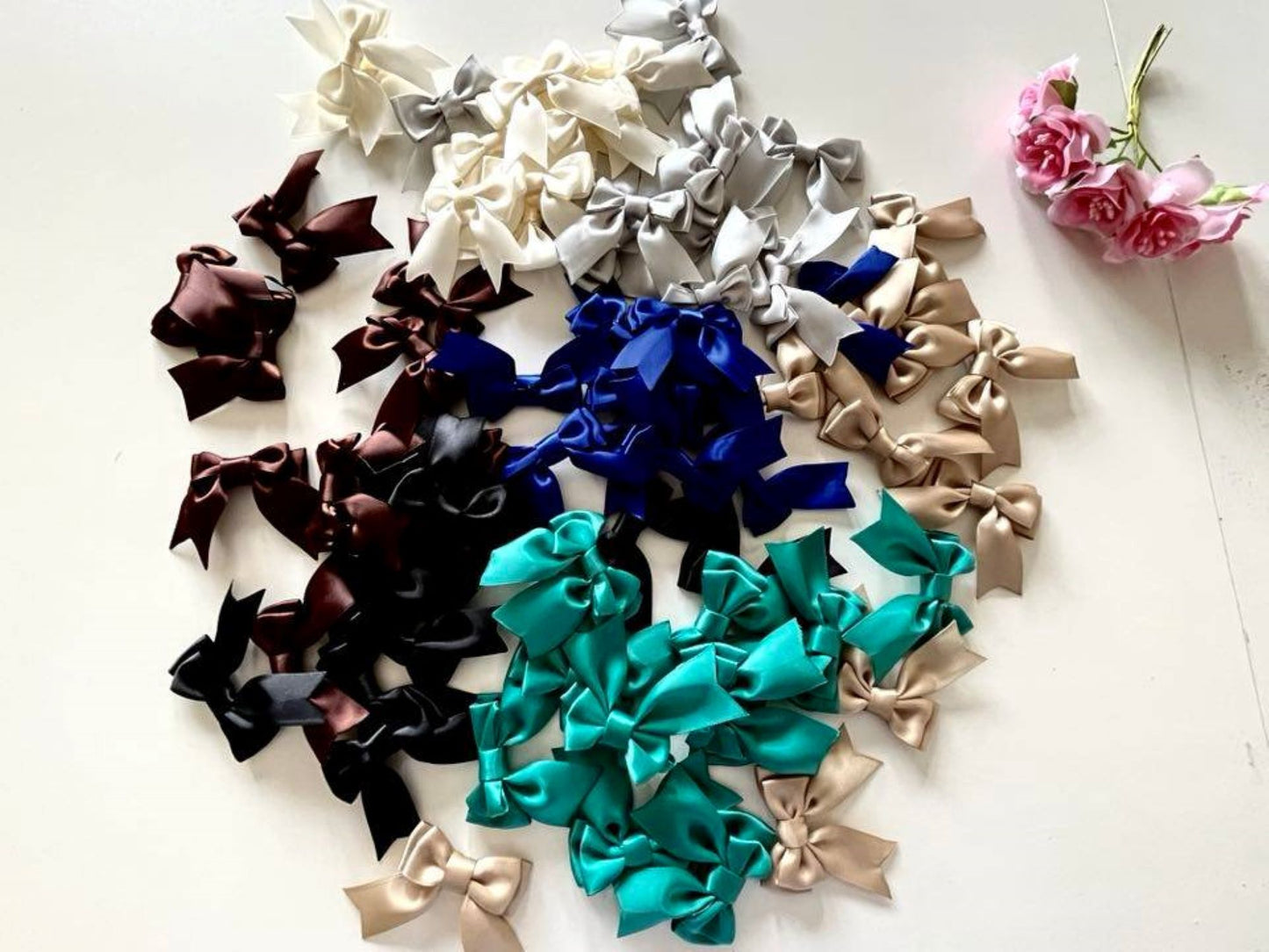 4.7cm / 30 pcs / Mixed Handmade Double Satin Bows BW003