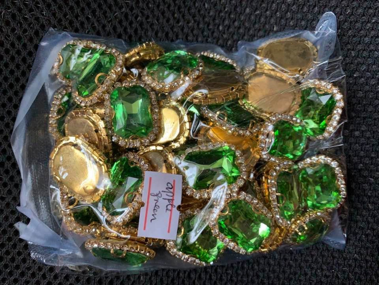 (S12G)  10 Pcs / 18 x 22mm / Gold Base Sew On Oval Crystal