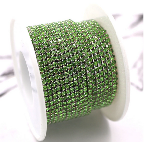 3 meters / 2.5mm / Rhinestone Diamante Chain C23