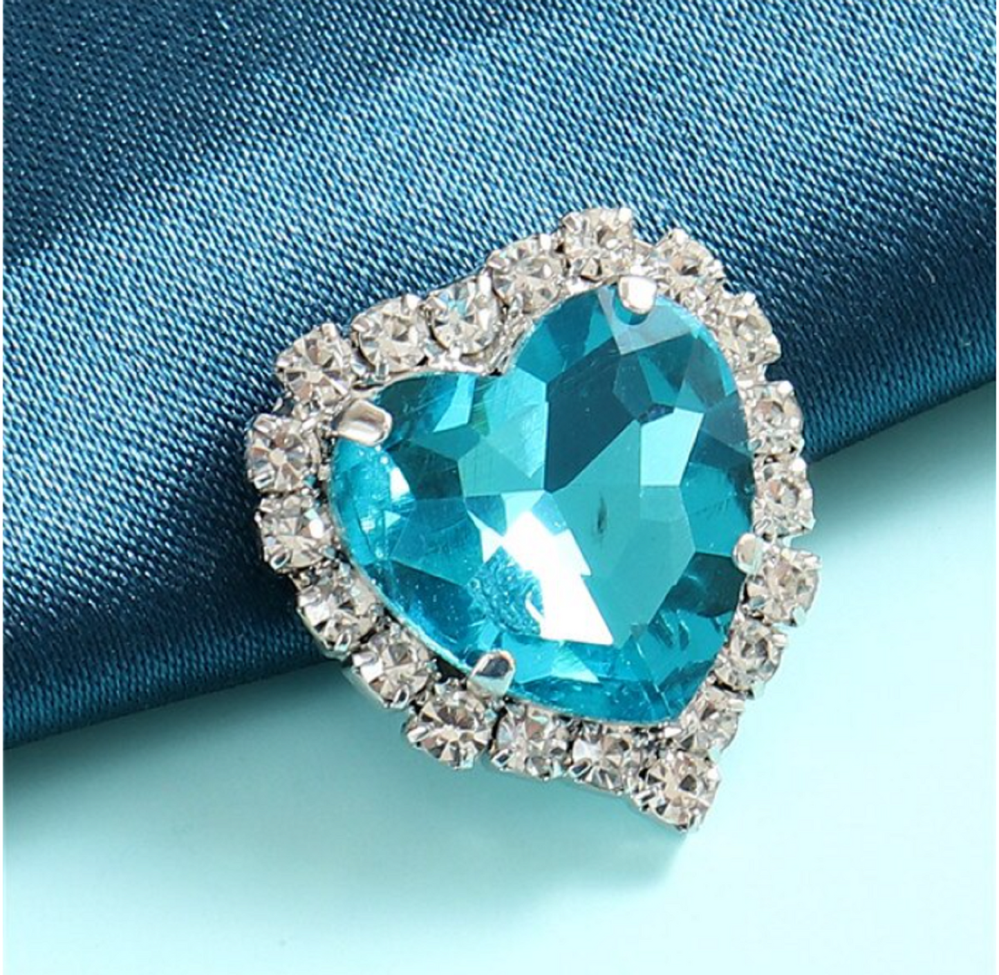 10 Pcs / 8mm, 10mm, 12mm, 14mm / Silver Base Colour Sew On Rhinestone Heart  C17S