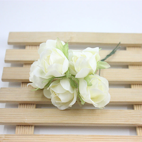 30 Pcs / 3cm / Mini Artificial Flowers  SF007