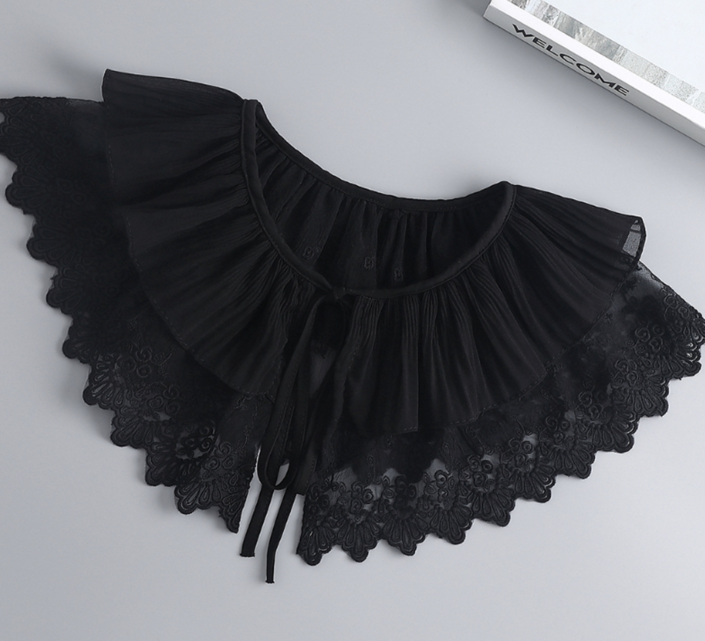 Off White, Black / Fake Lace Collar    B13(K-small)