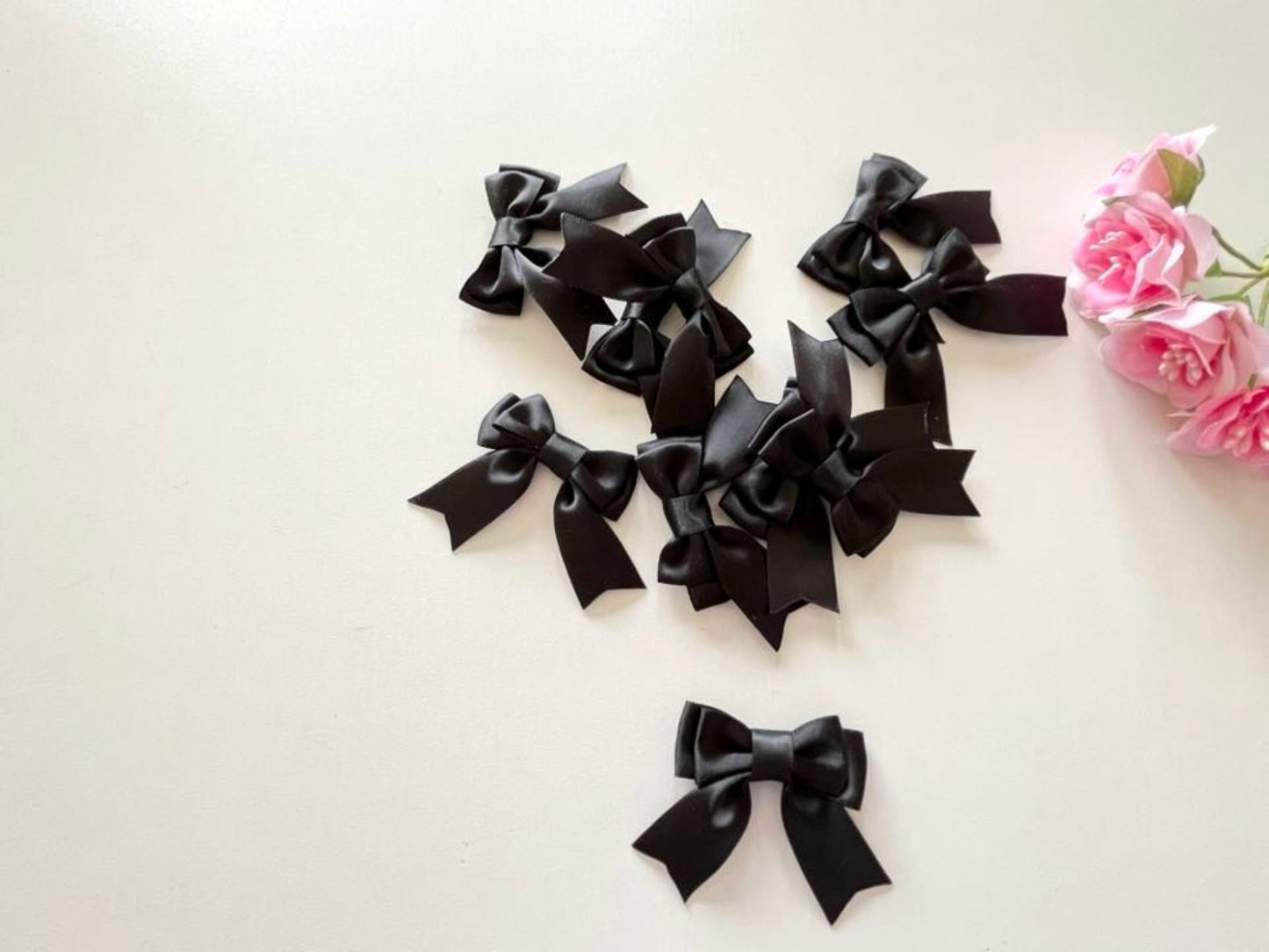4.7cm / 30 pcs / Mixed Handmade Double Satin Bows BW003