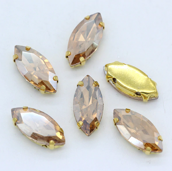 50 Pcs / 10mm, 15mm / Sew On Gold Base Crystal Horse Eye S18G