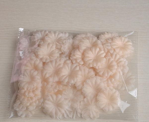 50 pcs / Organza, Silk / Fabric Flower Petals SF93