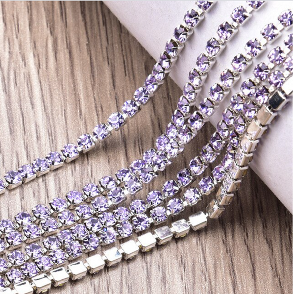 3 meters / 2.5mm / Rhinestone Diamante Chain C23