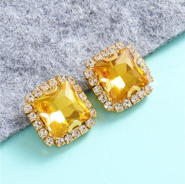 10 Pcs / 10mm / Gold Base Sew On Square Rhinestone   S38G