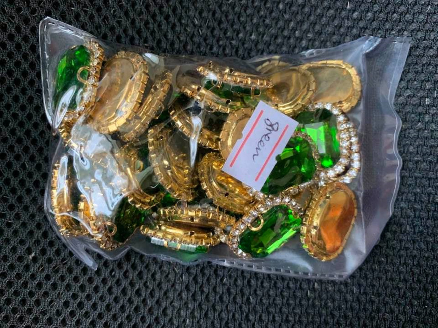 (S12G)  10 Pcs / 18 x 22mm / Gold Base Sew On Oval Crystal