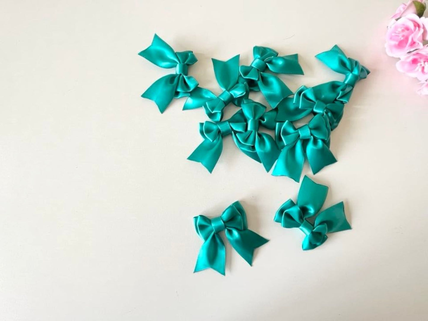 4.7cm / 30 pcs / Mixed Handmade Double Satin Bows BW003