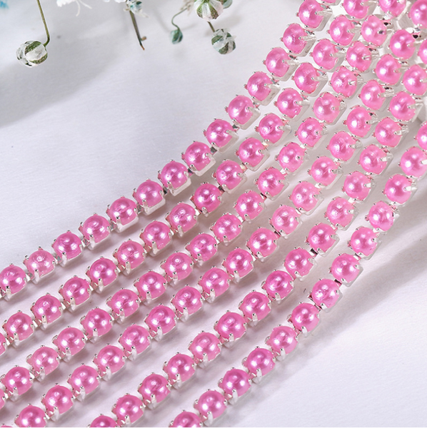 3 Metres / 2.5mm / Pearl Chain  C24