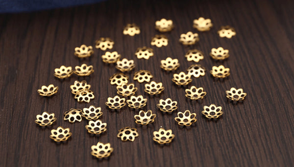 500 pcs / 6mm, 7mm, 9mm / Mixed Flower Bead Caps F081