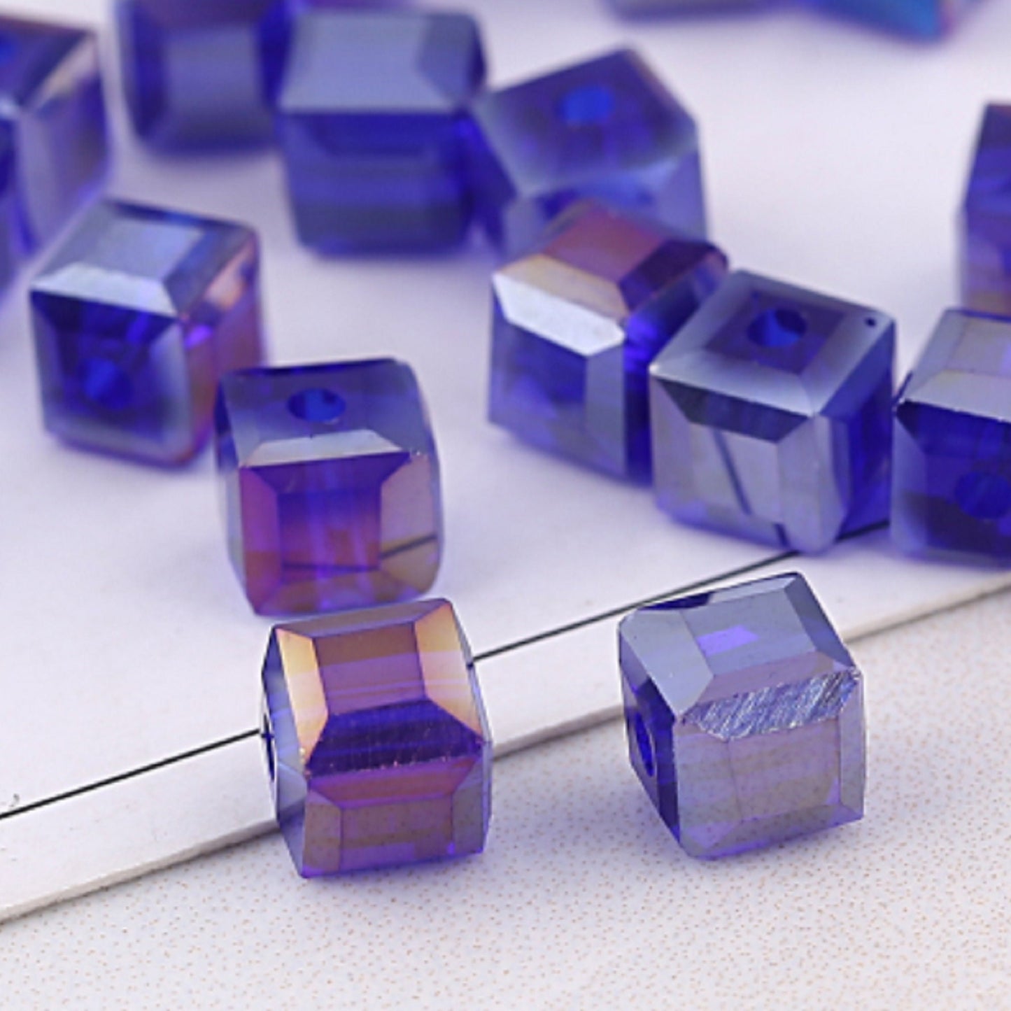 20 pcs / Square Cube Glass Beads   P01