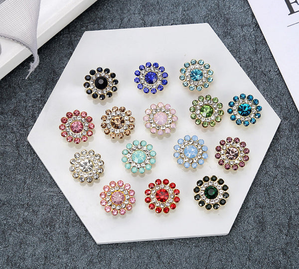 50 Pcs / 14mm Gold Base Sew On Rhinestones   S15G (egg)