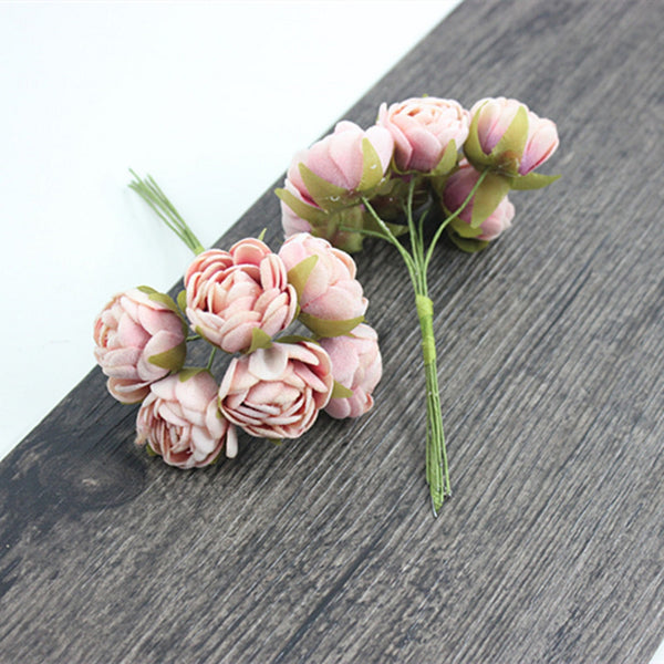 30 Pcs / 2cm / Mini Artificial Flower  SF006