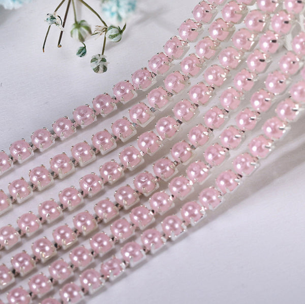 3 Metres / 2.5mm / Pearl Chain  C24