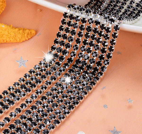 3 meters / 2.5mm / Rhinestone Diamante Chain C23