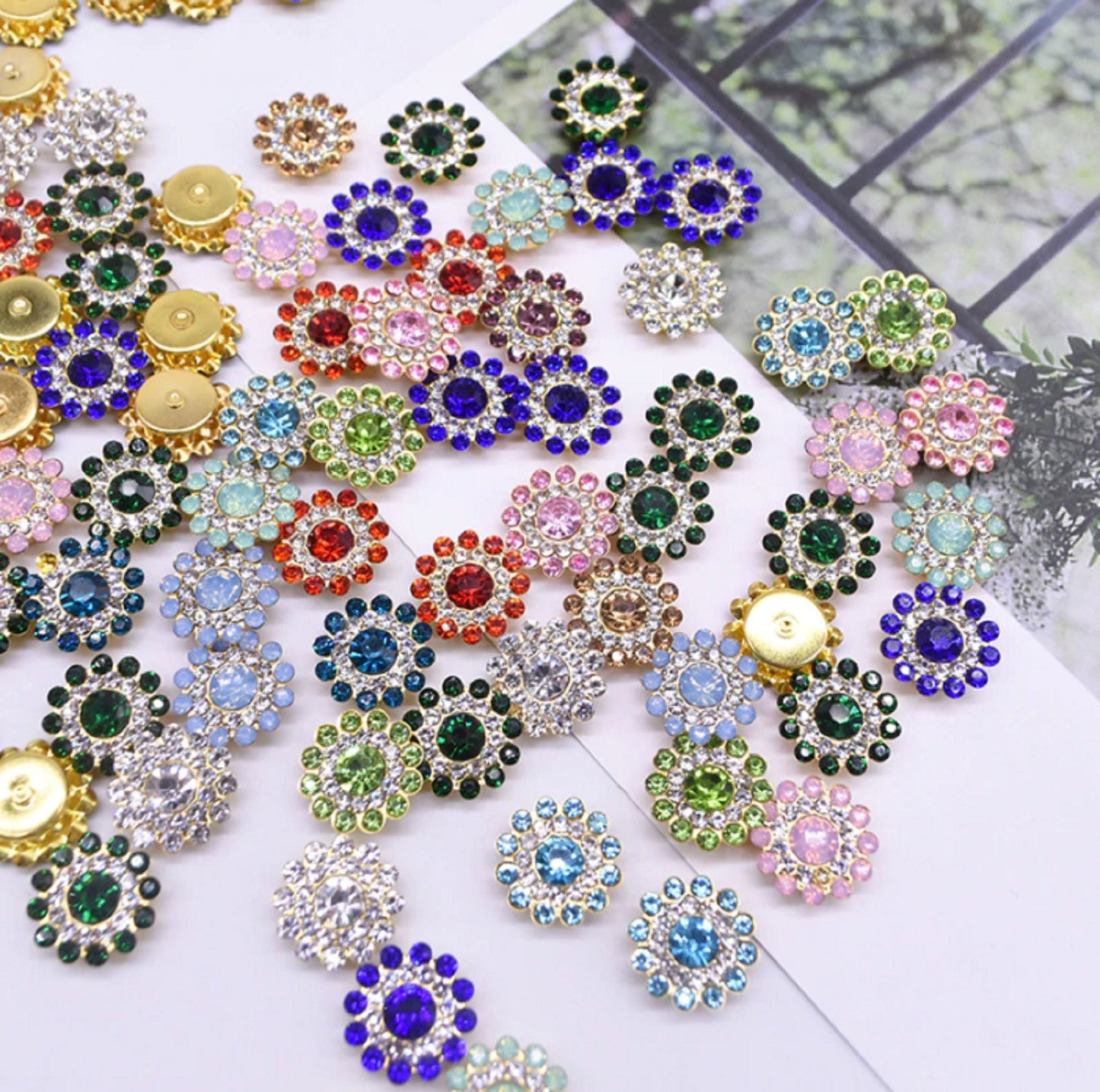 50 Pcs / 14mm / Gold Base Sew On Rhinestones  S15G