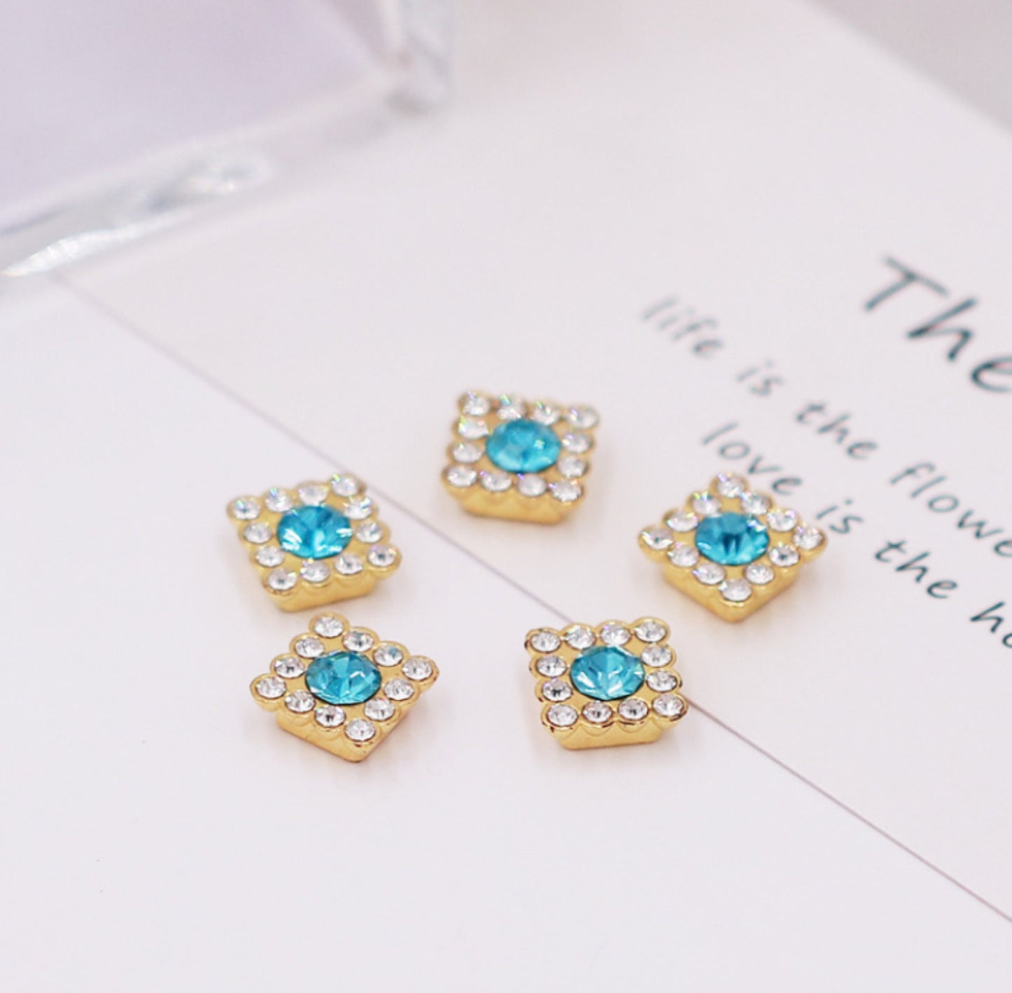 (B002)  50 Pcs / 10mm / Mix Rhinestone Flower Centers