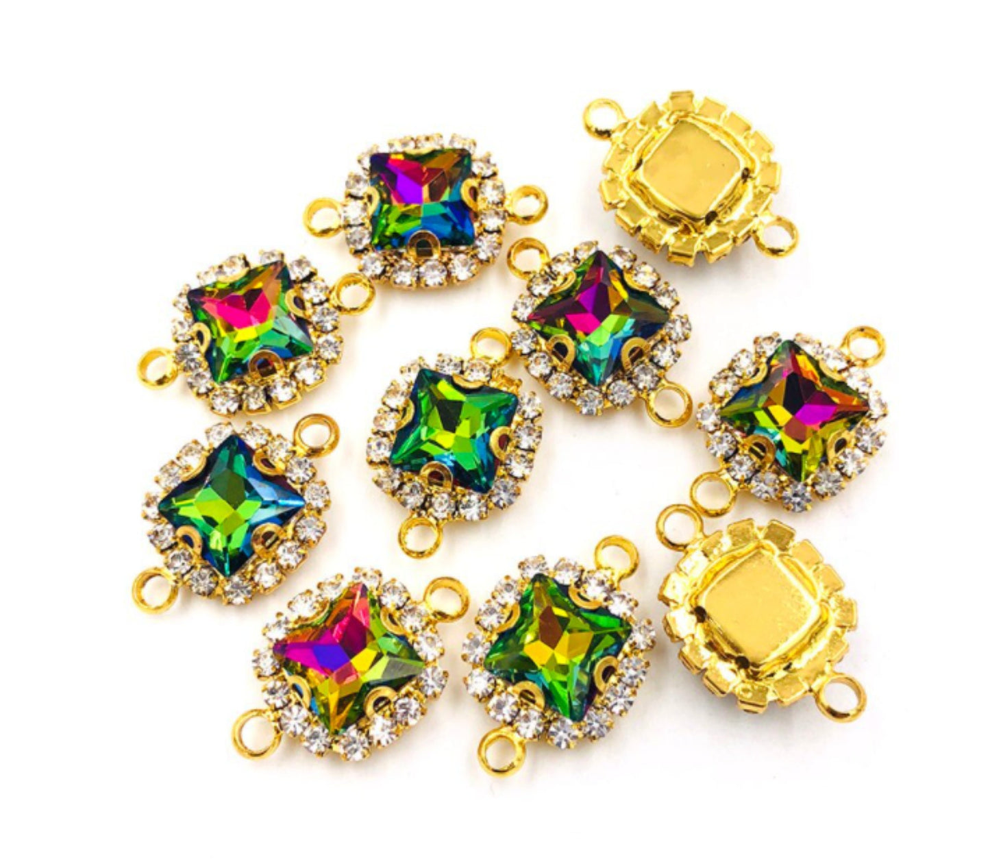 (C050G) 10 Pcs /  14mm / Gold Base Rhinestone Square Connector