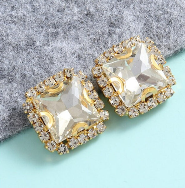 10 Pcs / 10mm / Gold Base Sew On Square Rhinestone   S38G