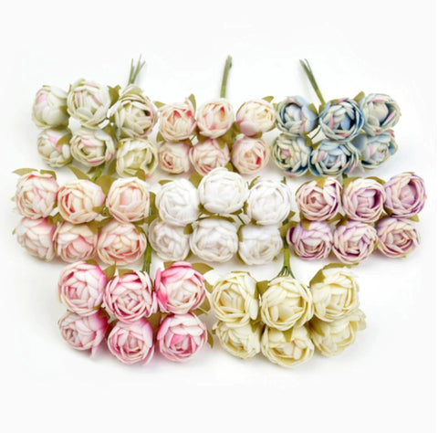 30 Pcs / 2cm / Mini Artificial Flower  SF006