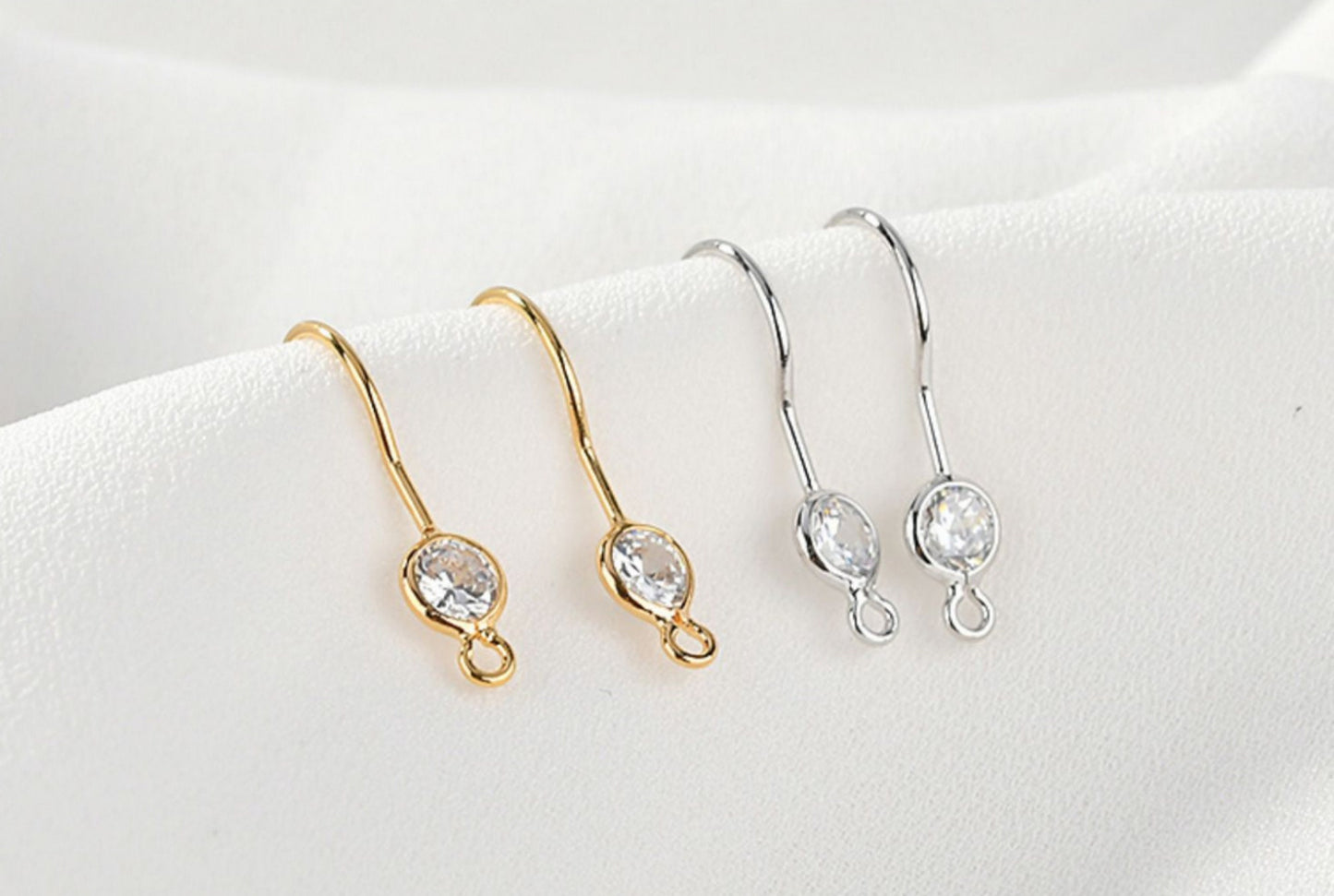 (EK36) 10 pcs / Gold Plated Crystal Earrings Hoop