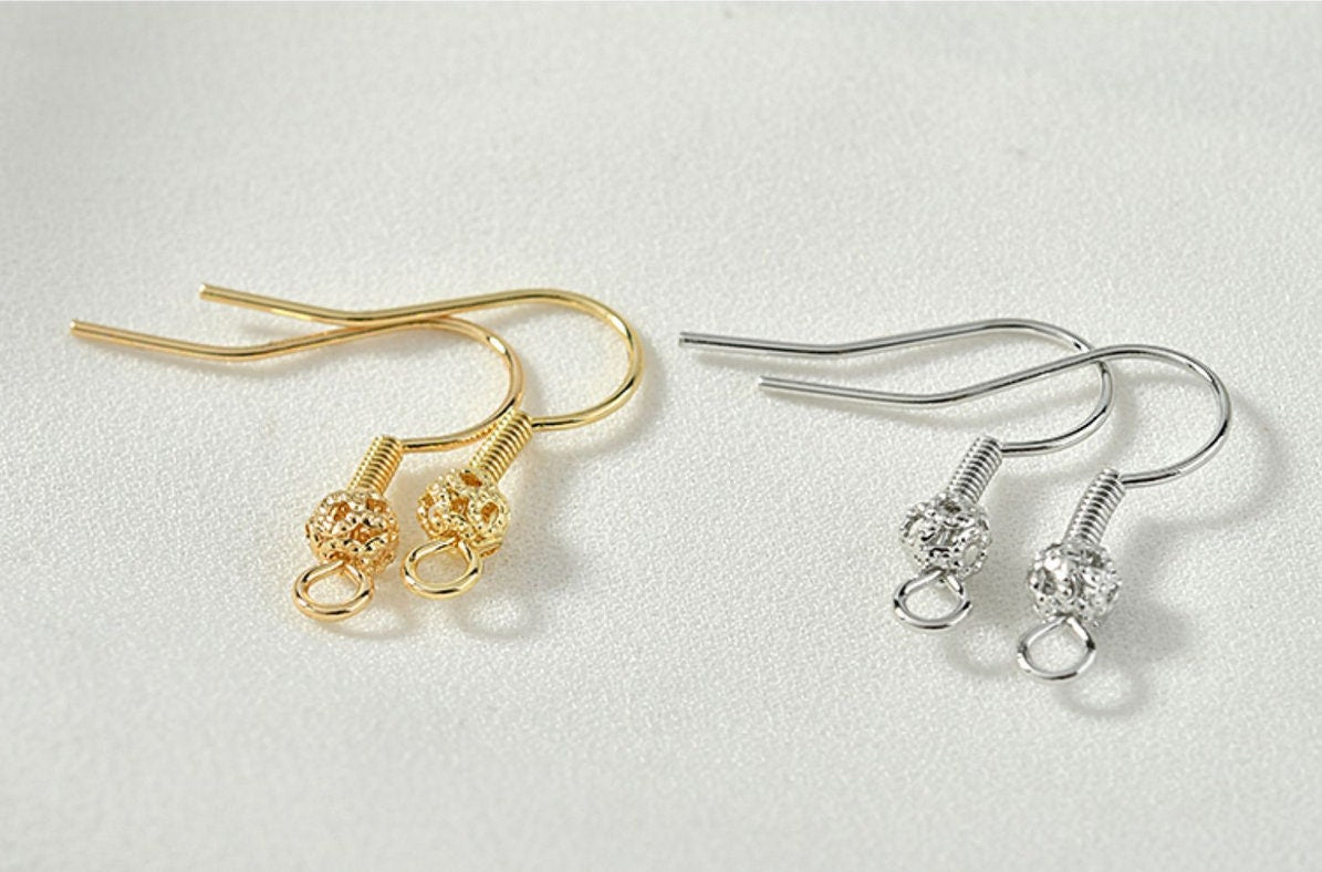 (EK40) 10 pcs /  Gold Plated / Earrings Hooks