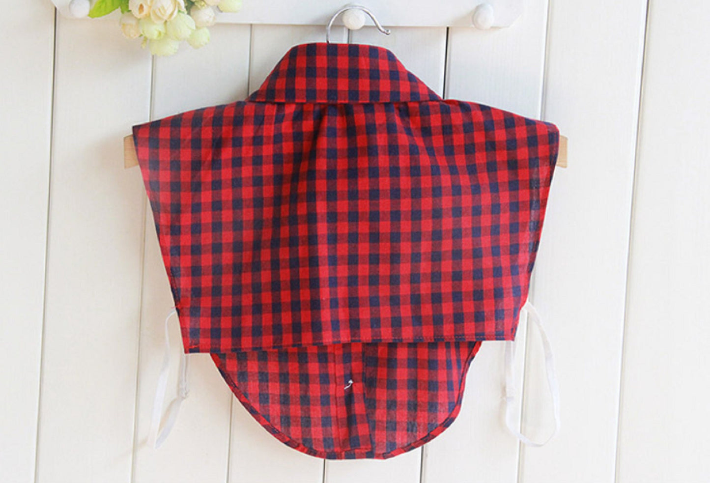 B119 / Red Fake Collar, False Collar, Removable Collar