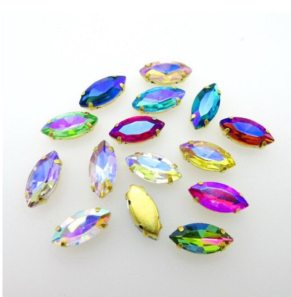 50 Pcs / 5 x 10mm, 7 x 15mm / Sew On Gold Base Horse Eye Crystal S18G(AB)